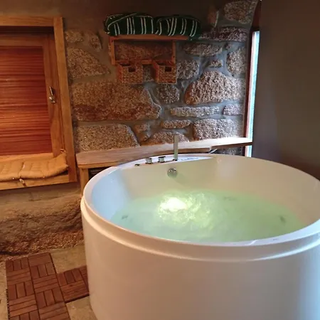 בית נופש Casinha Da Horta Com Jacuzzi